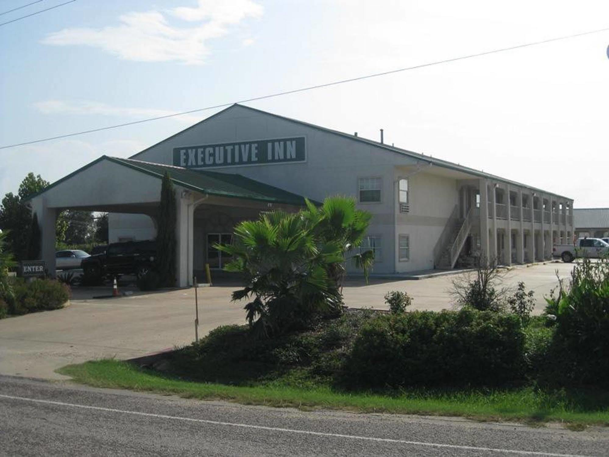 Executive Inn Schulenburg Экстерьер фото